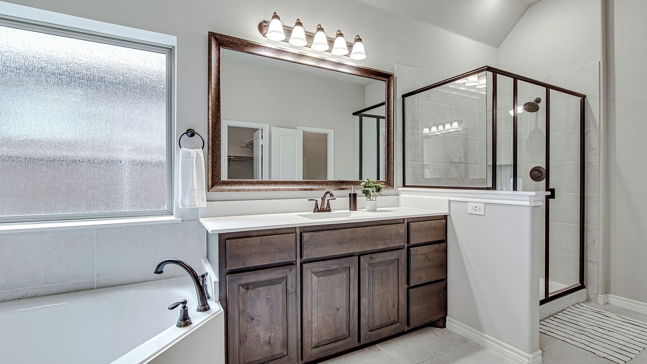 Photo of Bathroom in Joshua