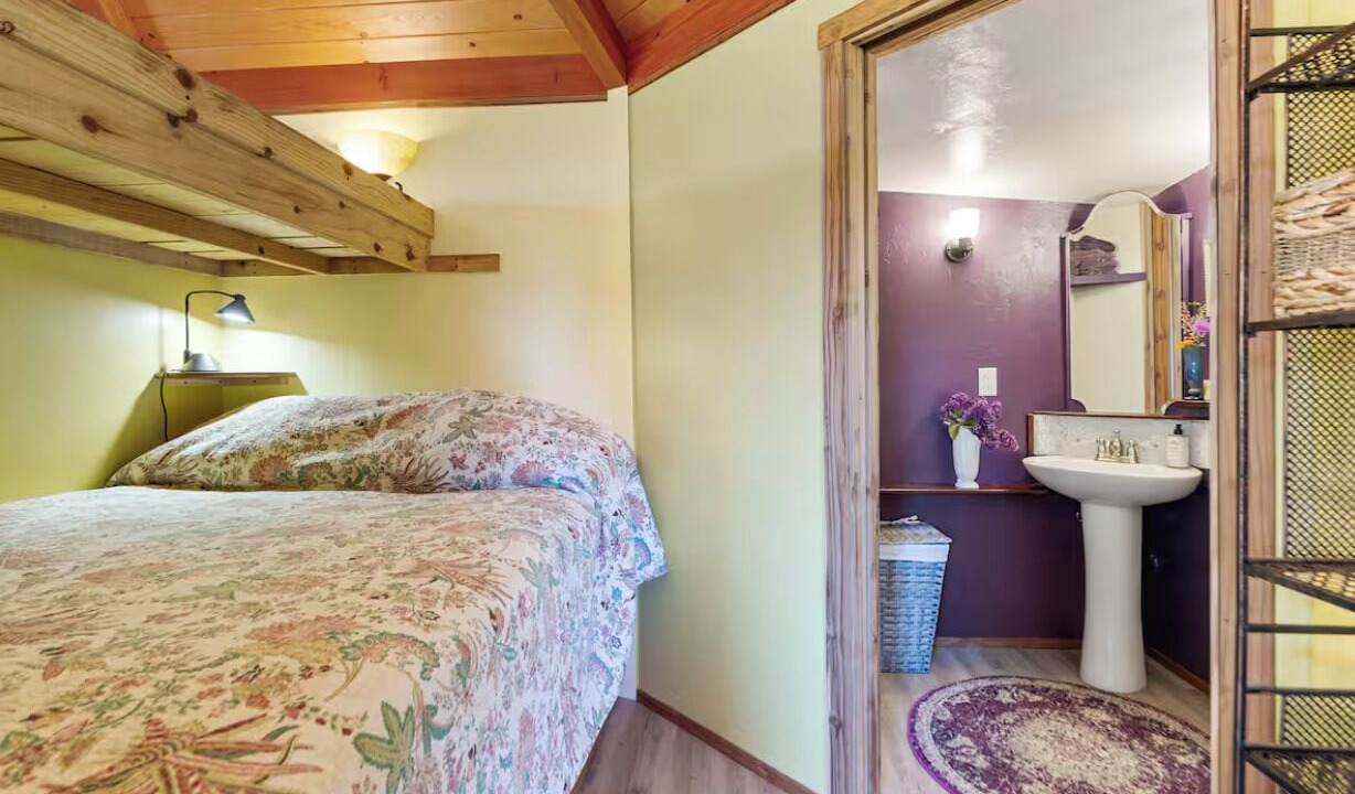 Photo of Bedroom in Alvadore