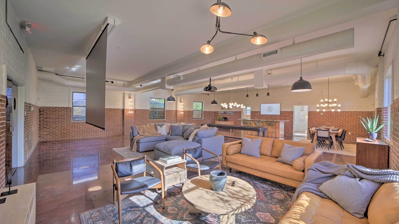 Photo of Livingroom in Tulsa