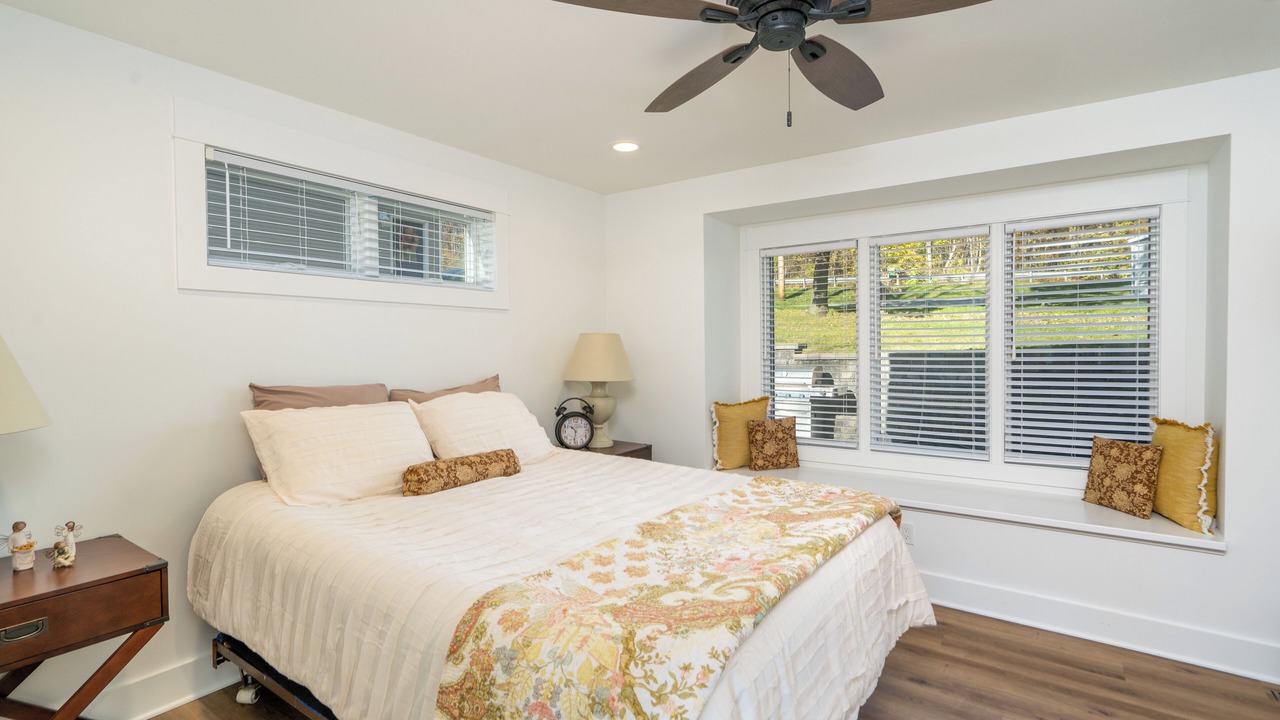 Photo of Bedroom in Geneseo