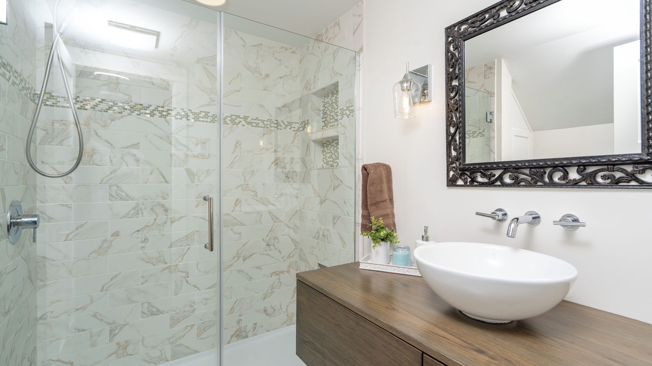 Photo of Bathroom in Geneseo