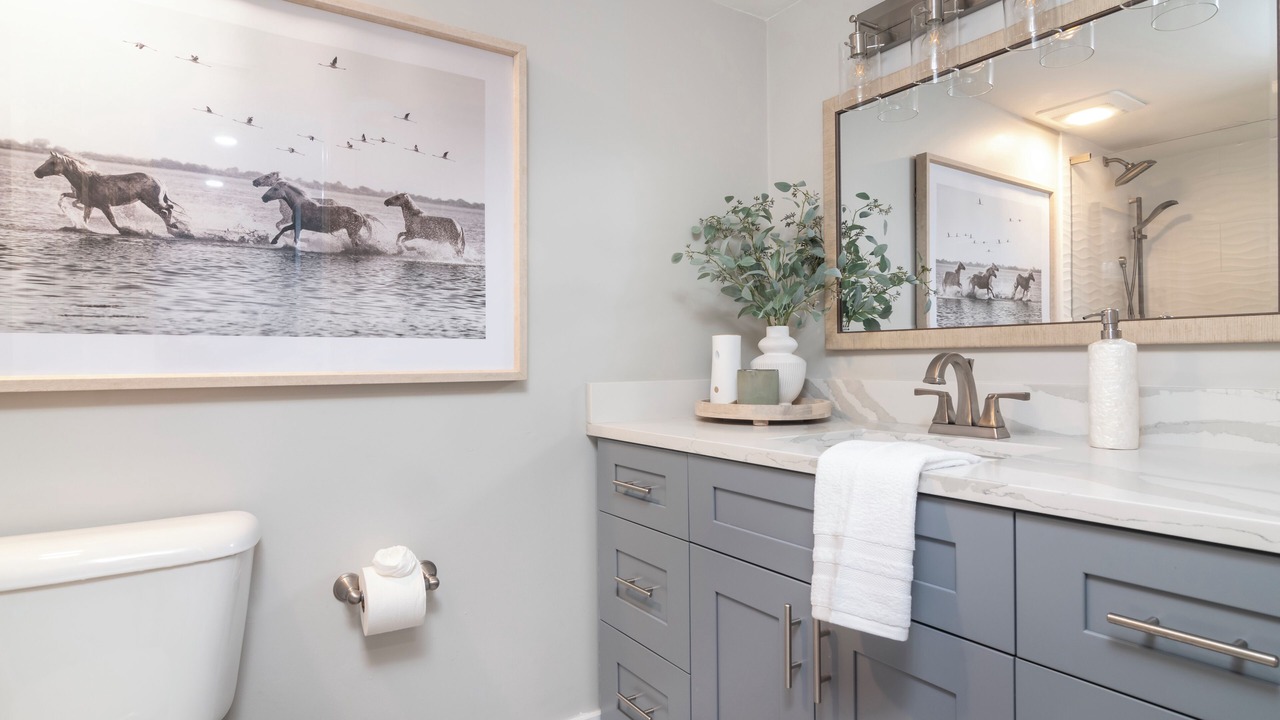 Photo of Bathroom in Pelican Bay