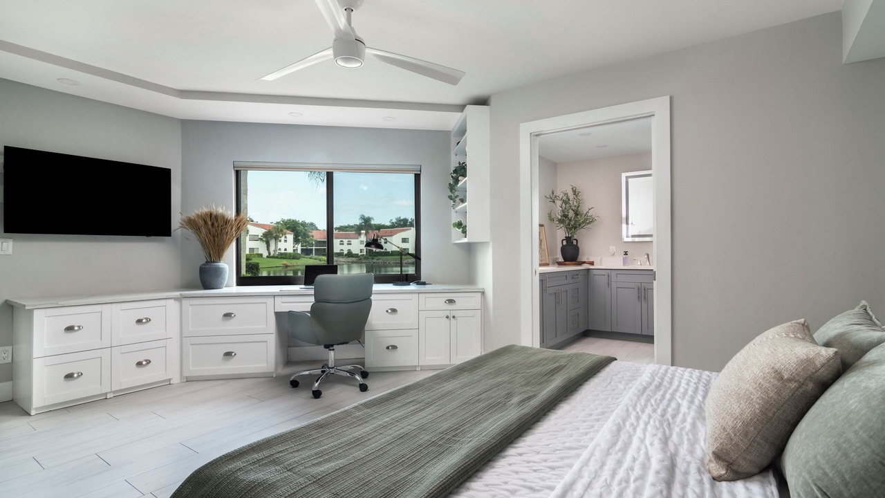 Photo of Bedroom in Pelican Bay