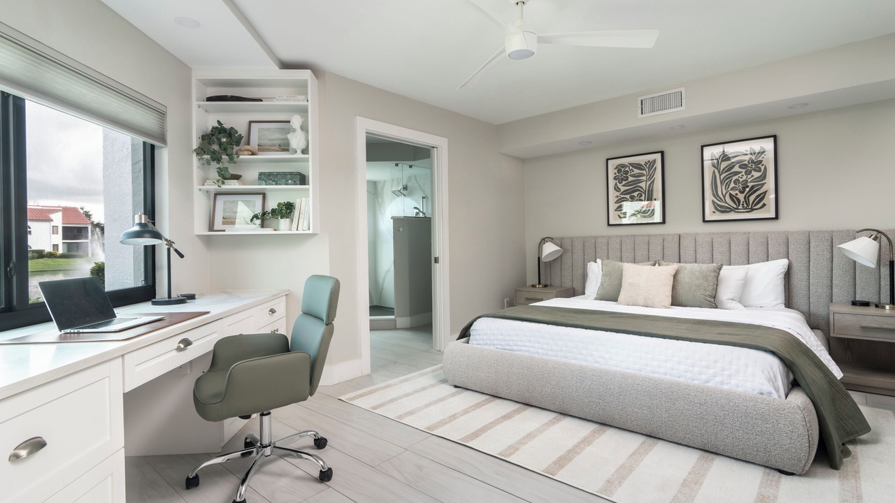 Photo of Bedroom in Pelican Bay