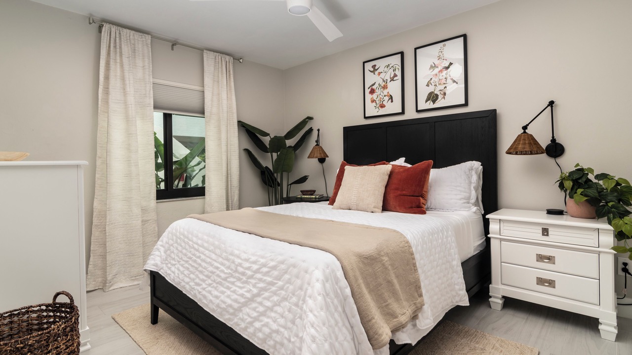 Photo of Bedroom in Pelican Bay