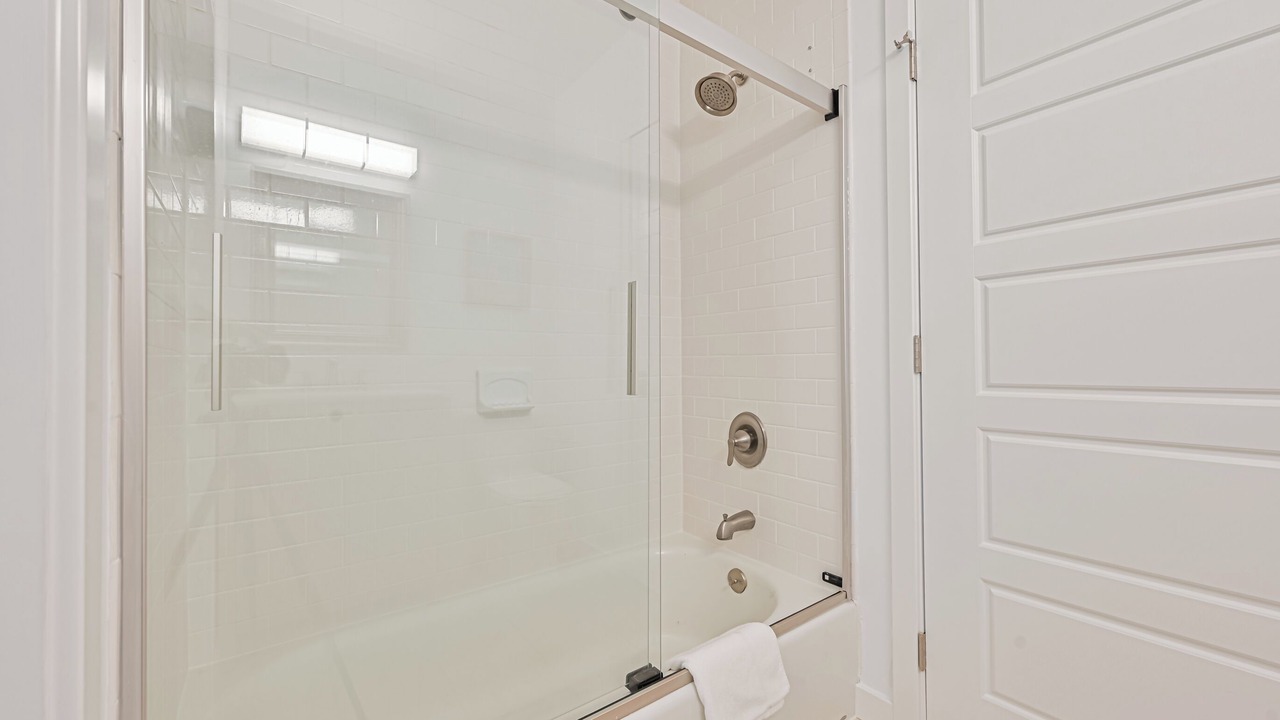 Photo of Bathroom in Margate City