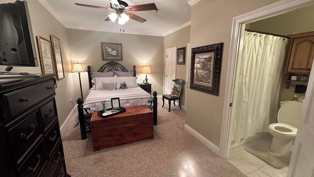 Photo of Bathroom in Natchitoches