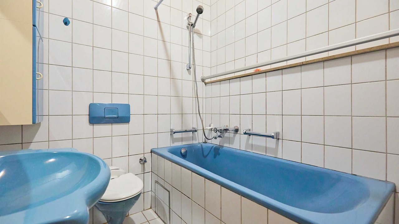 Photo of Bathroom in Pile