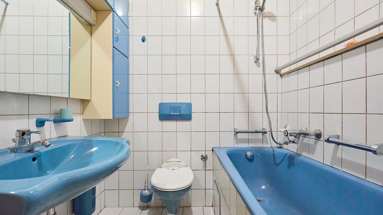 Photo of Bathroom in Pile