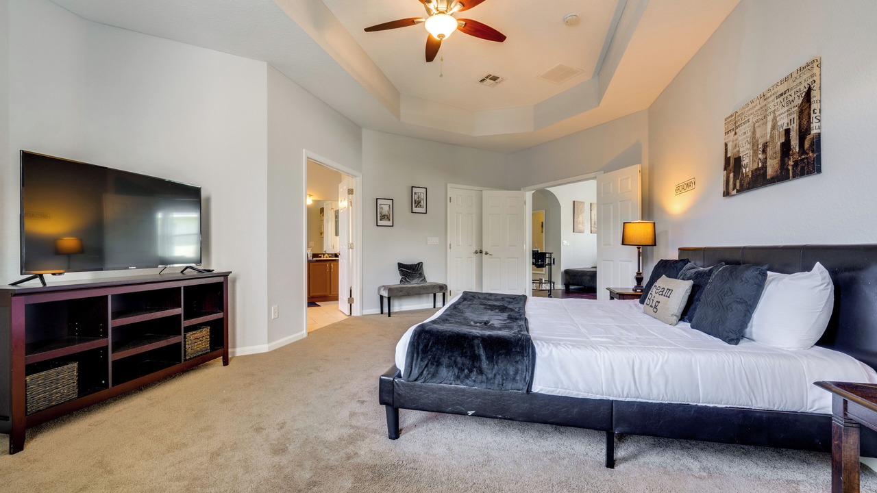 Photo of Bedroom in Trafalgar Village