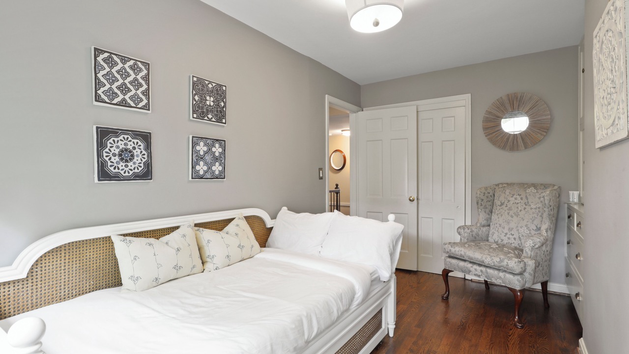 Photo of Others in Old Town Alexandria