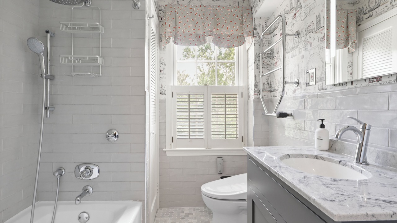 Photo of Others in Old Town Alexandria