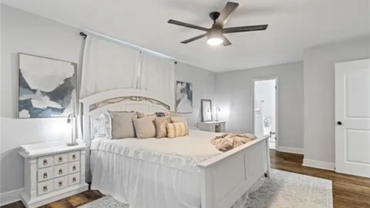 Photo of Bedroom in Mandeville