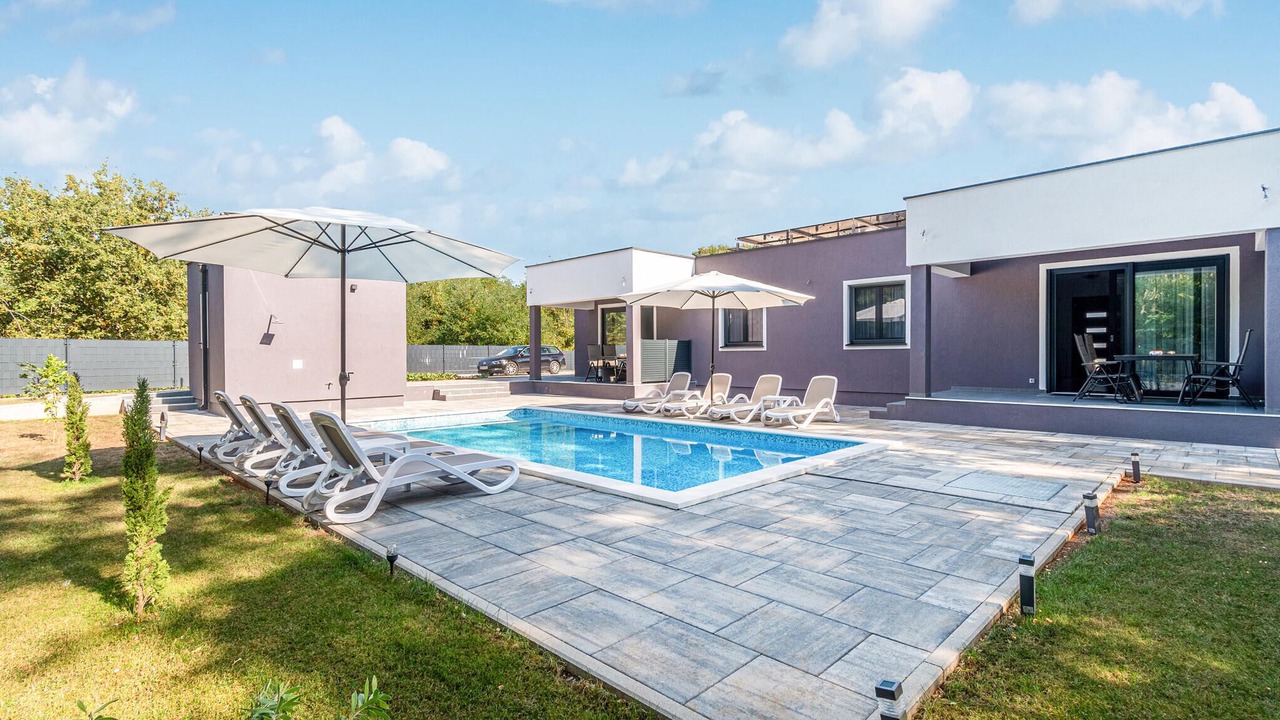 Photo of Outdoor in Nedescina