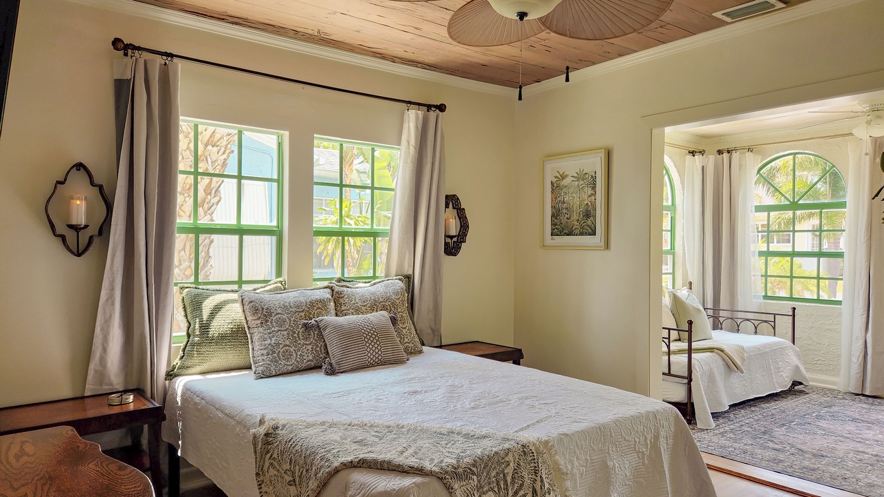 Photo of Bedroom in Flamingo Parks