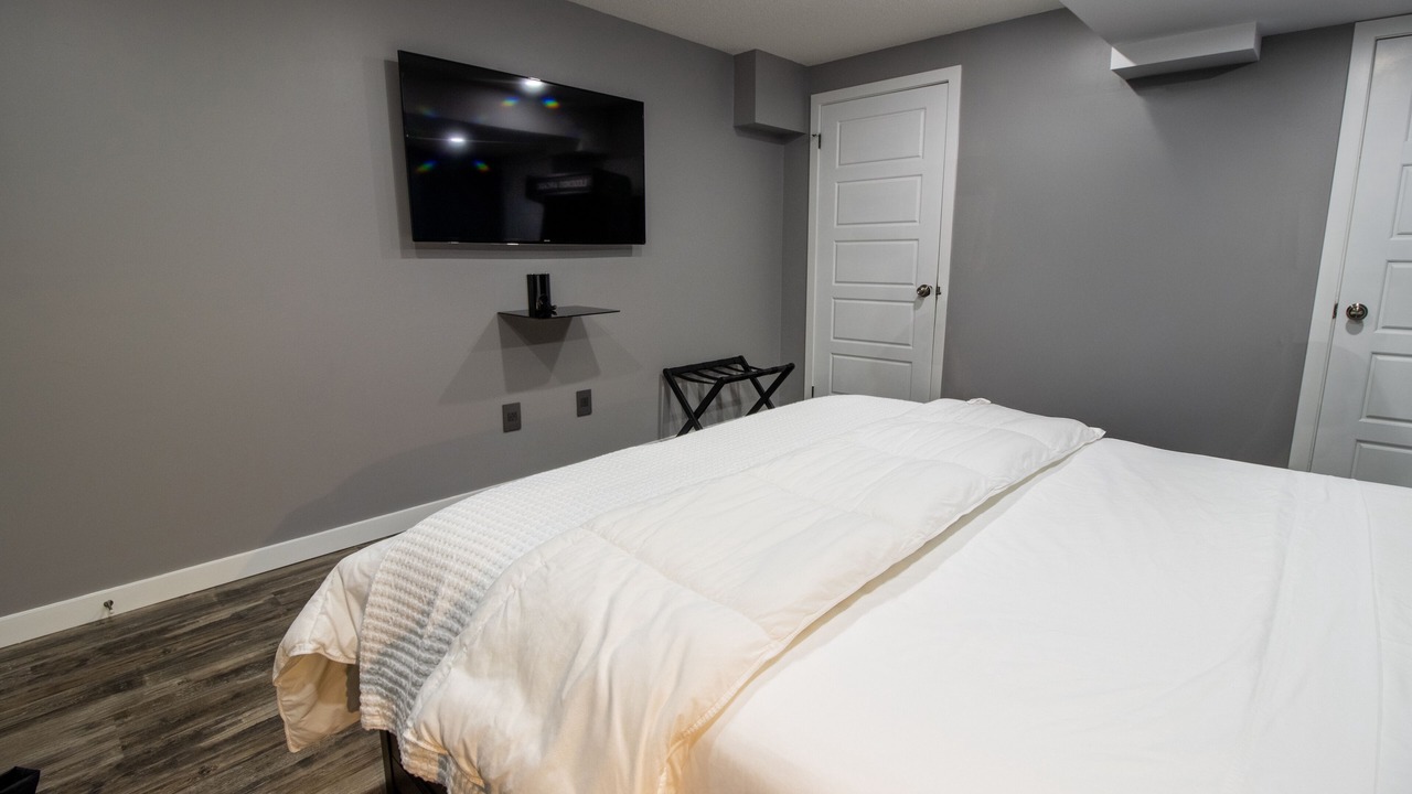 Photo of Bedroom in Ajax