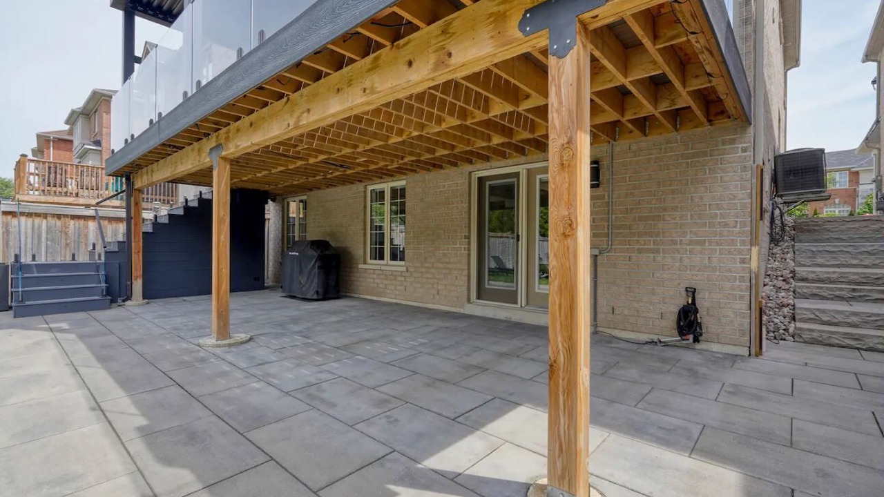 Photo of Outdoor in Ajax