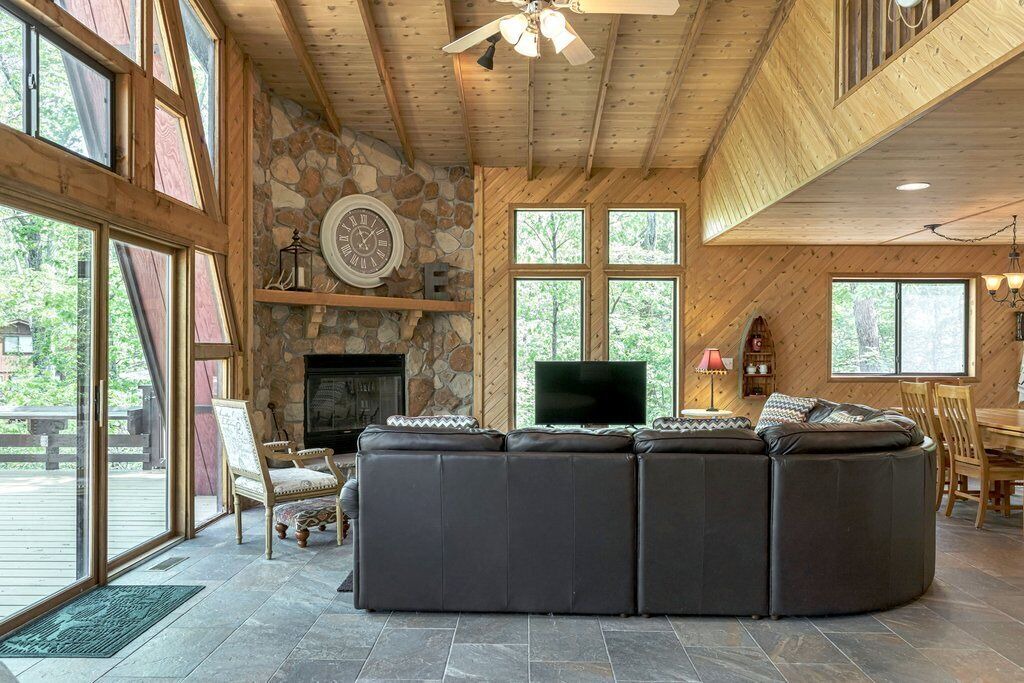 Photo of Livingroom in Innsbrook