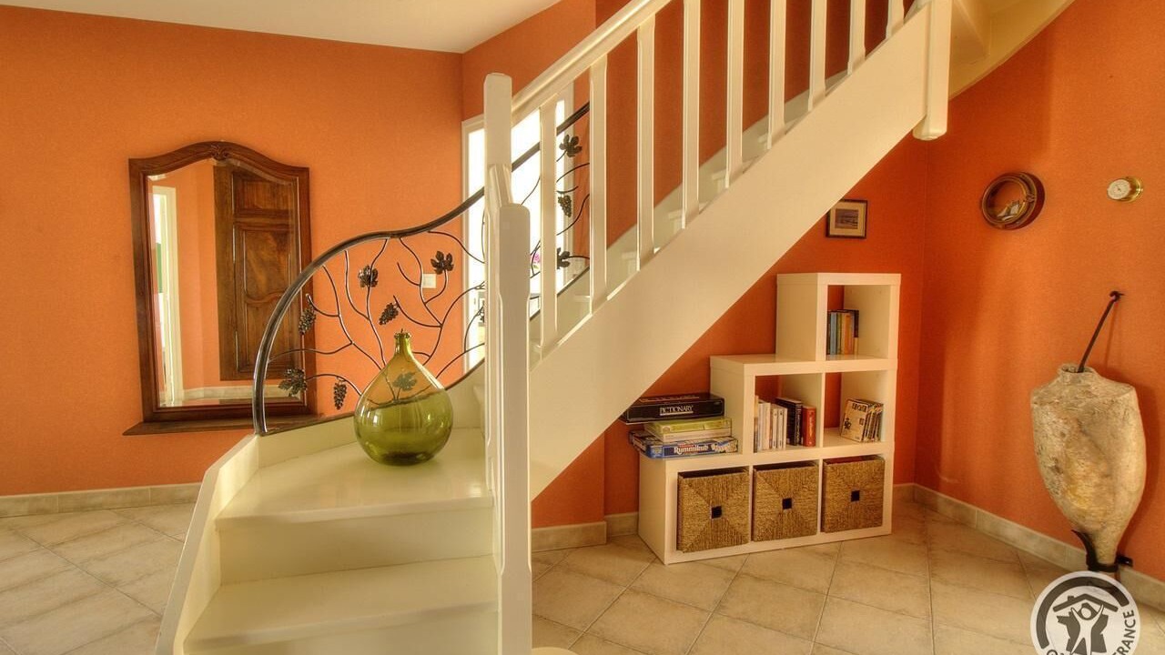 Photo of Others in Cercie