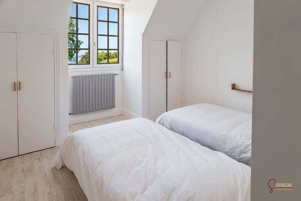 Photo of Bedroom in Carantec