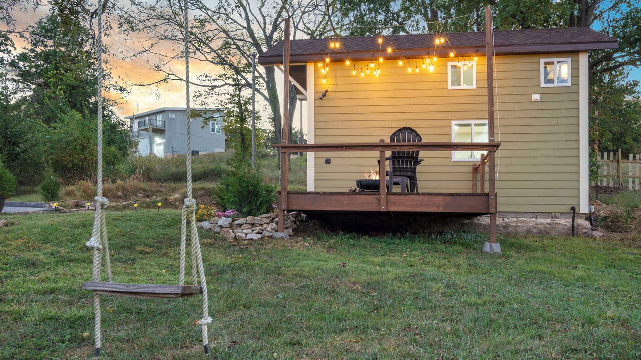 Photo of Others in Ozark