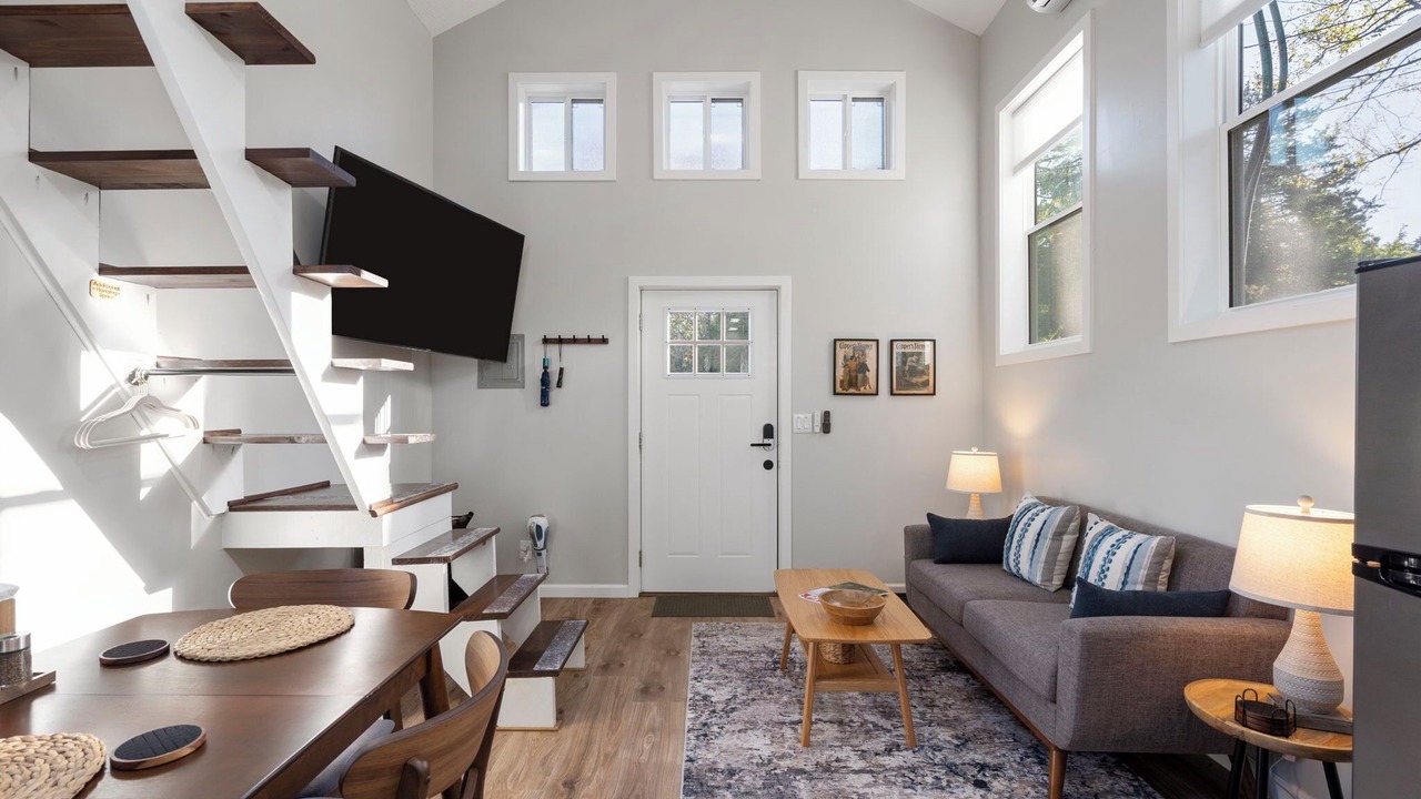 Photo of Livingroom in Ozark