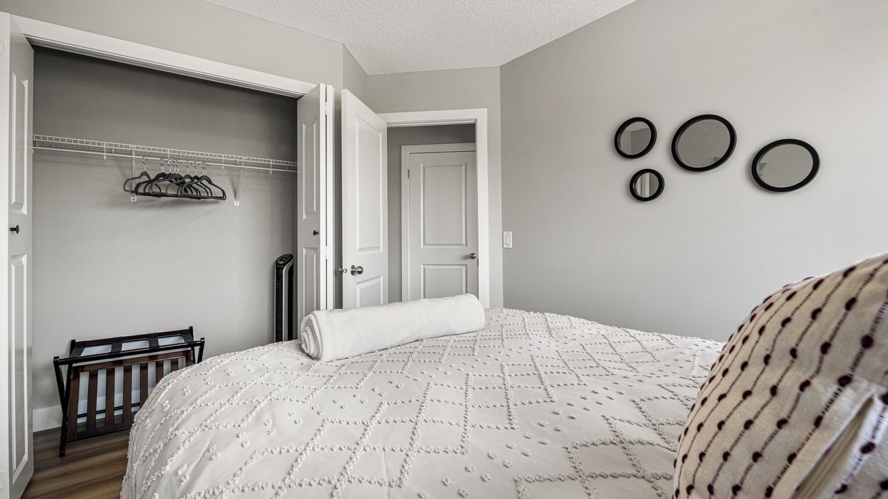 Photo of Bedroom in Evanston