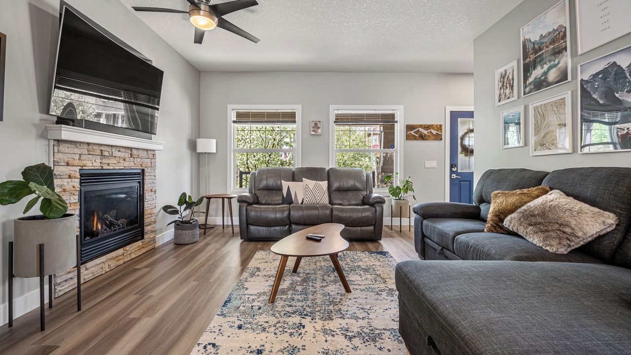 Photo of Livingroom in Evanston