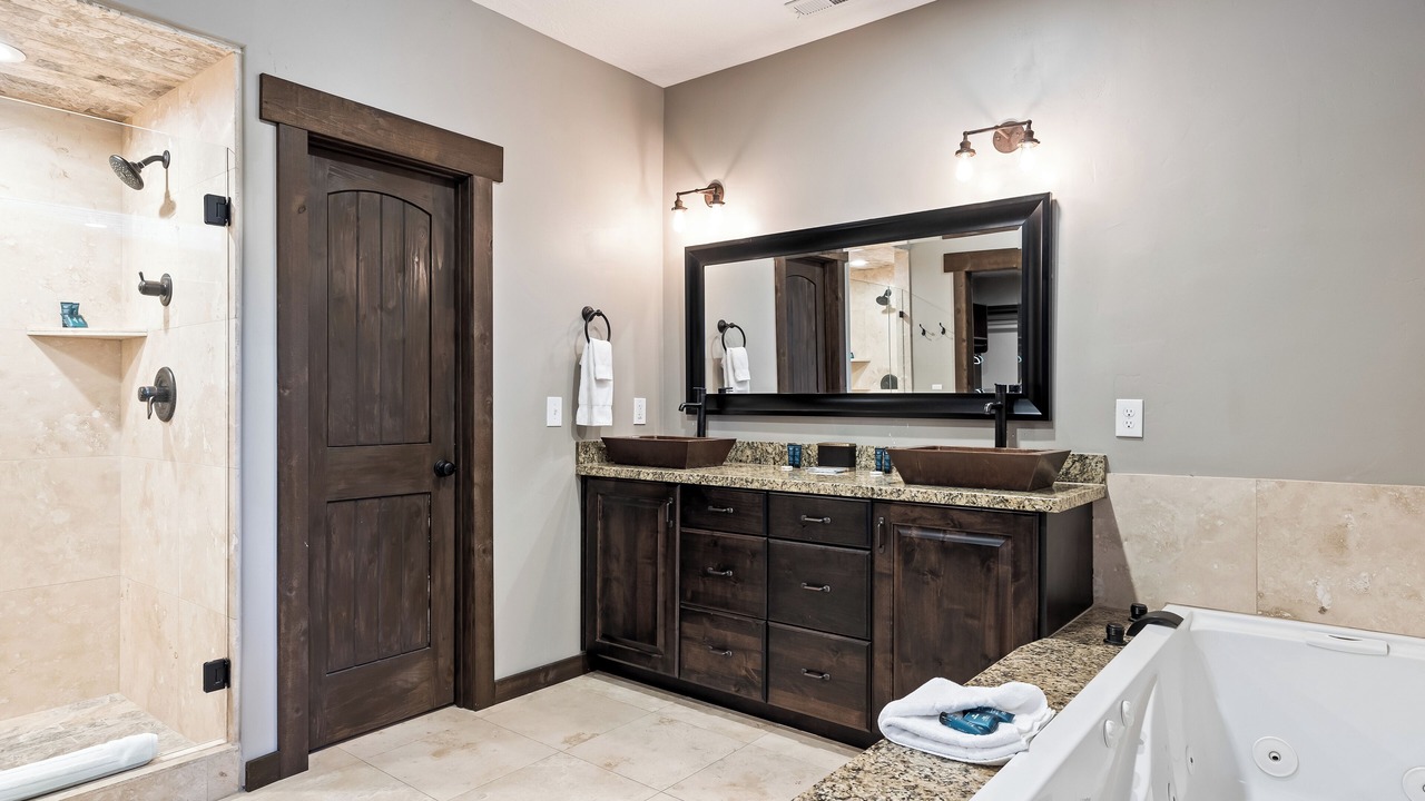 Photo of Bathroom in Summit Park
