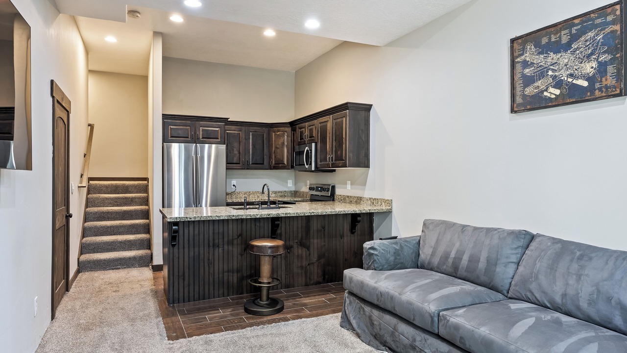 Photo of Livingroom in Summit Park