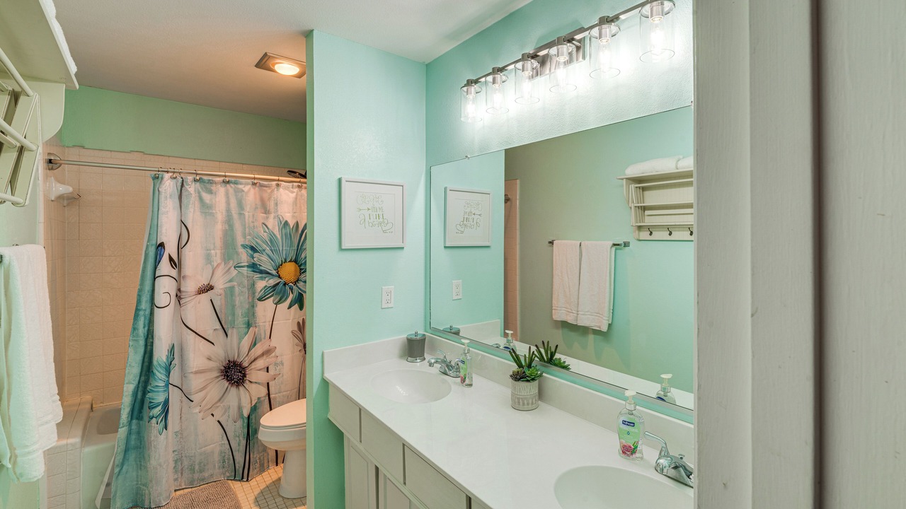 Photo of Bathroom in Sachse