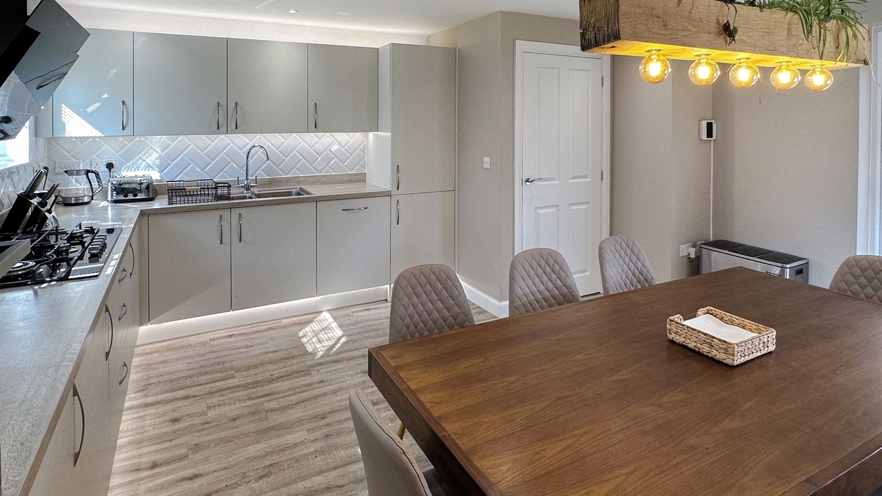 Photo of Kitchen in Catcliffe