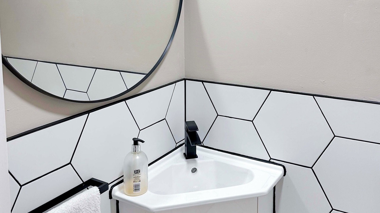 Photo of Bathroom in Catcliffe