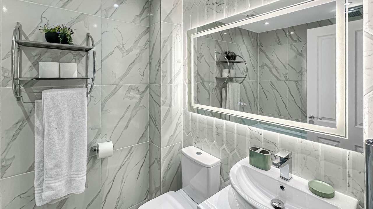 Photo of Bathroom in Catcliffe