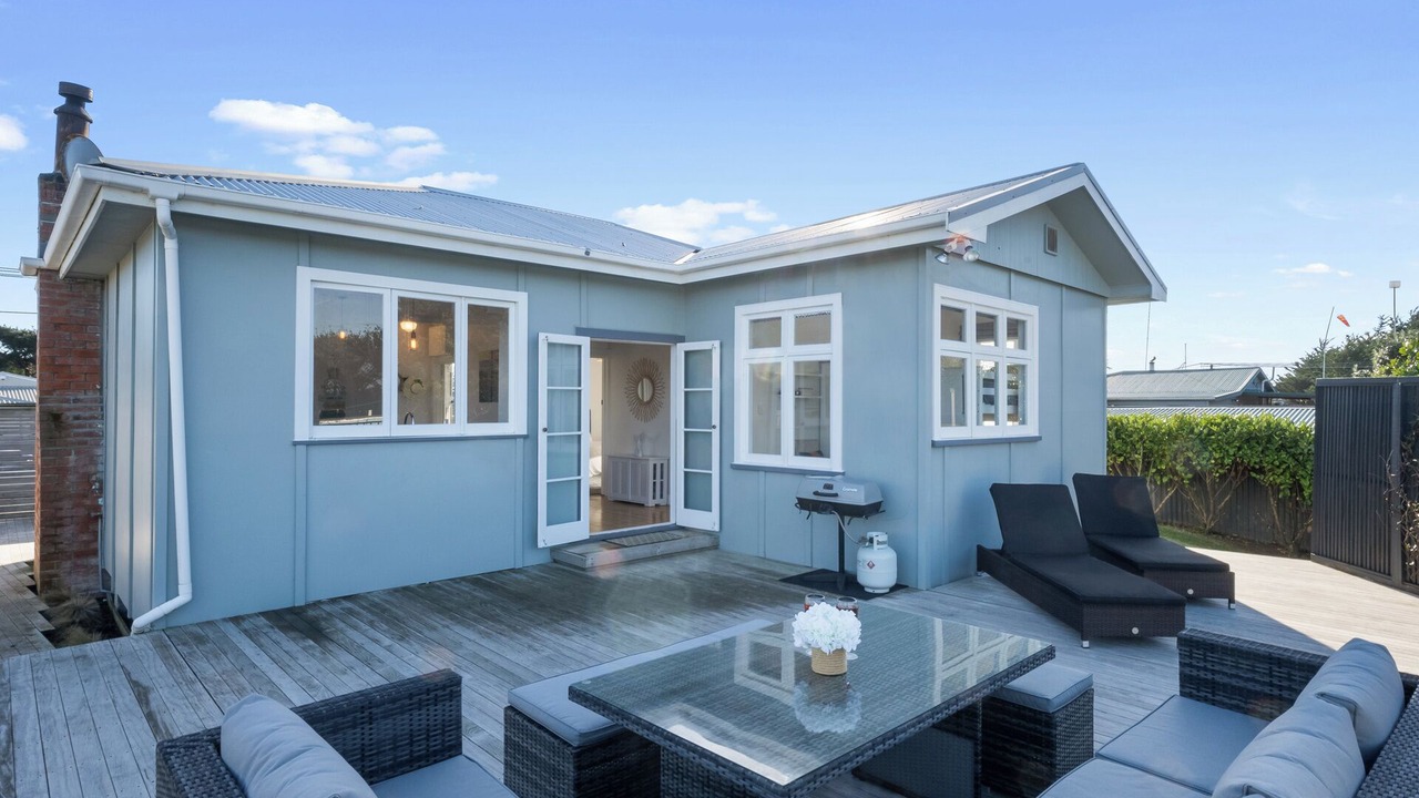 Photo of Patio Balcony in Foxton Beach