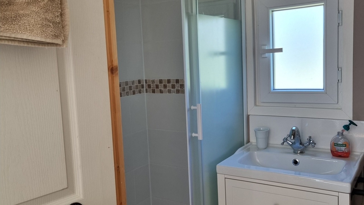 Photo of Bathroom in Plevin