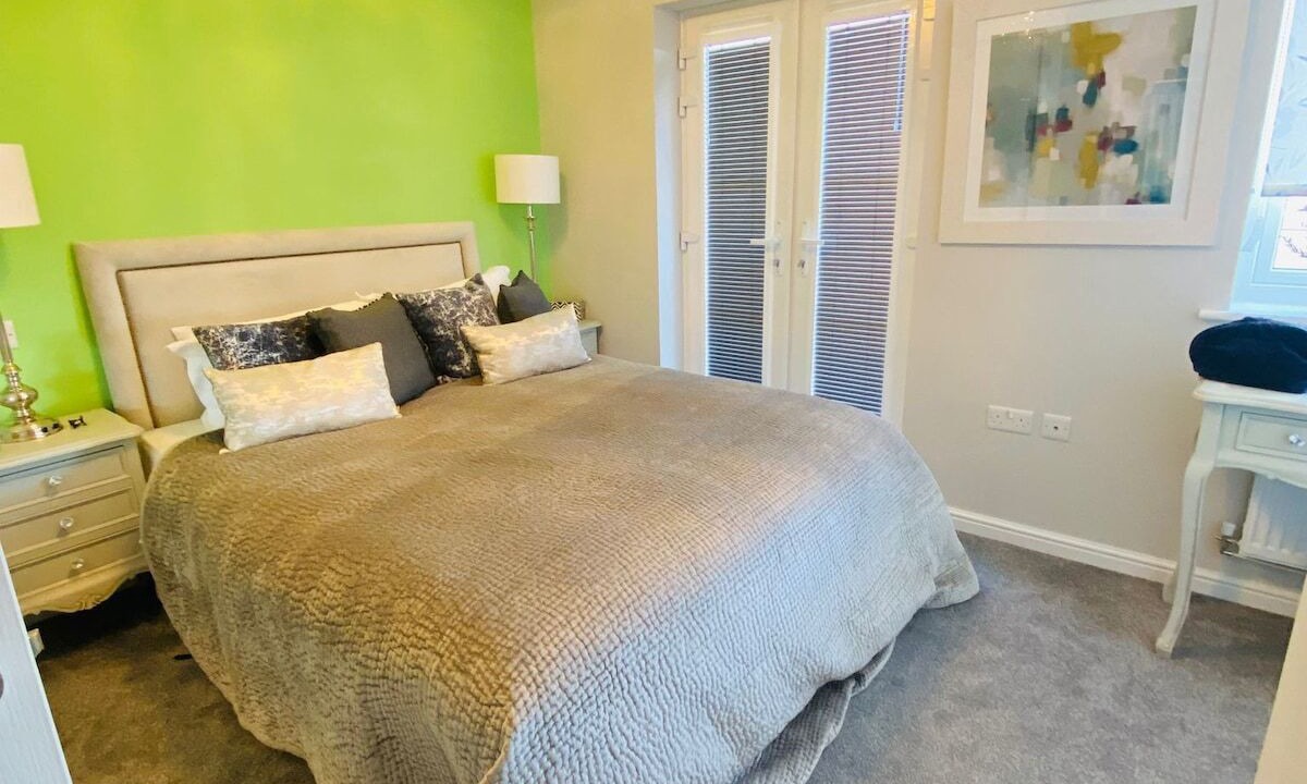 Photo of Bedroom in Nuneaton