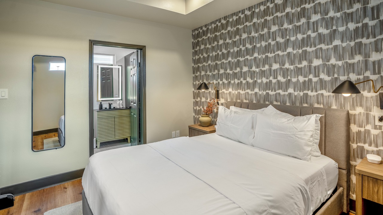 Photo of Bedroom in Greater East End