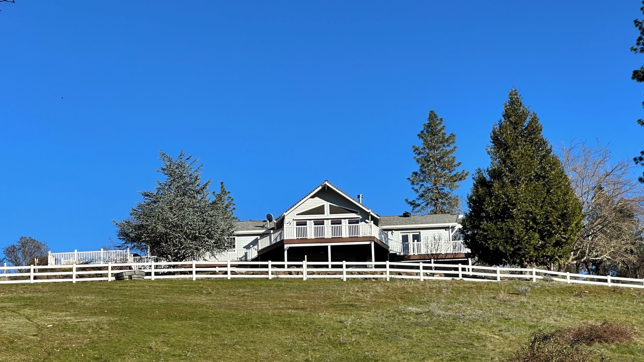 Photo of Outdoor in Eagle Point