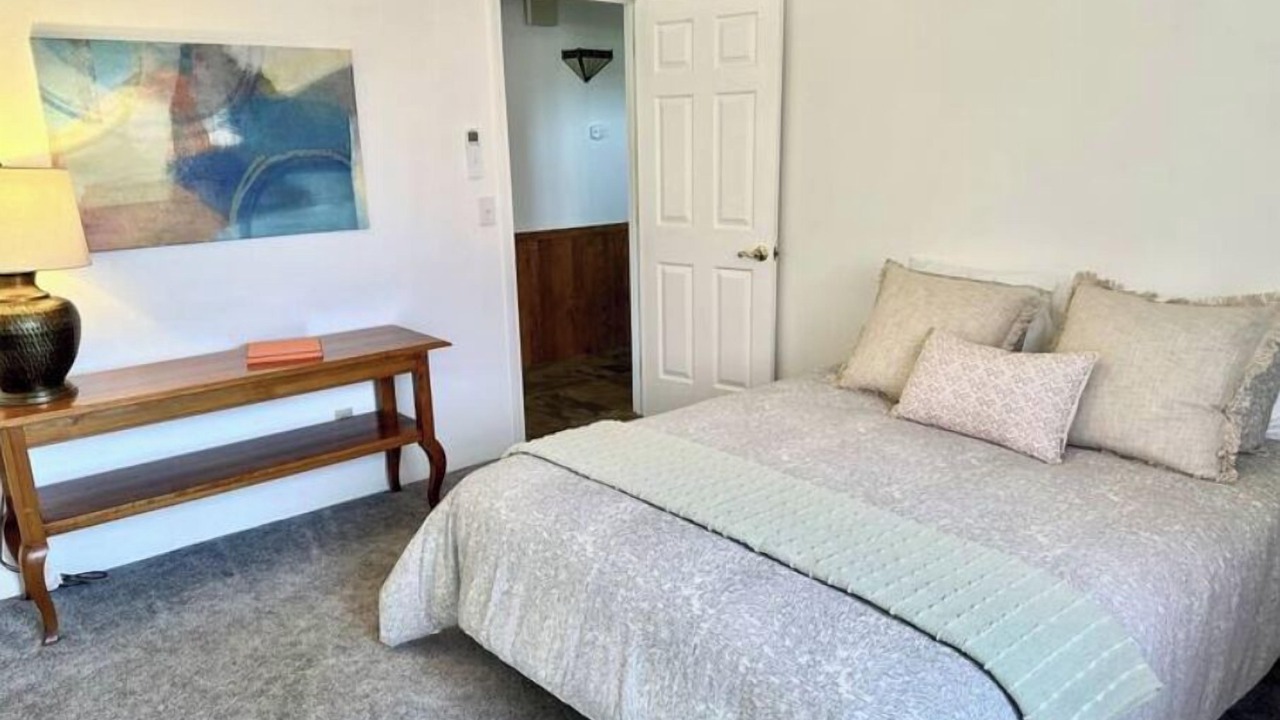 Photo of Bedroom in Eagle Point