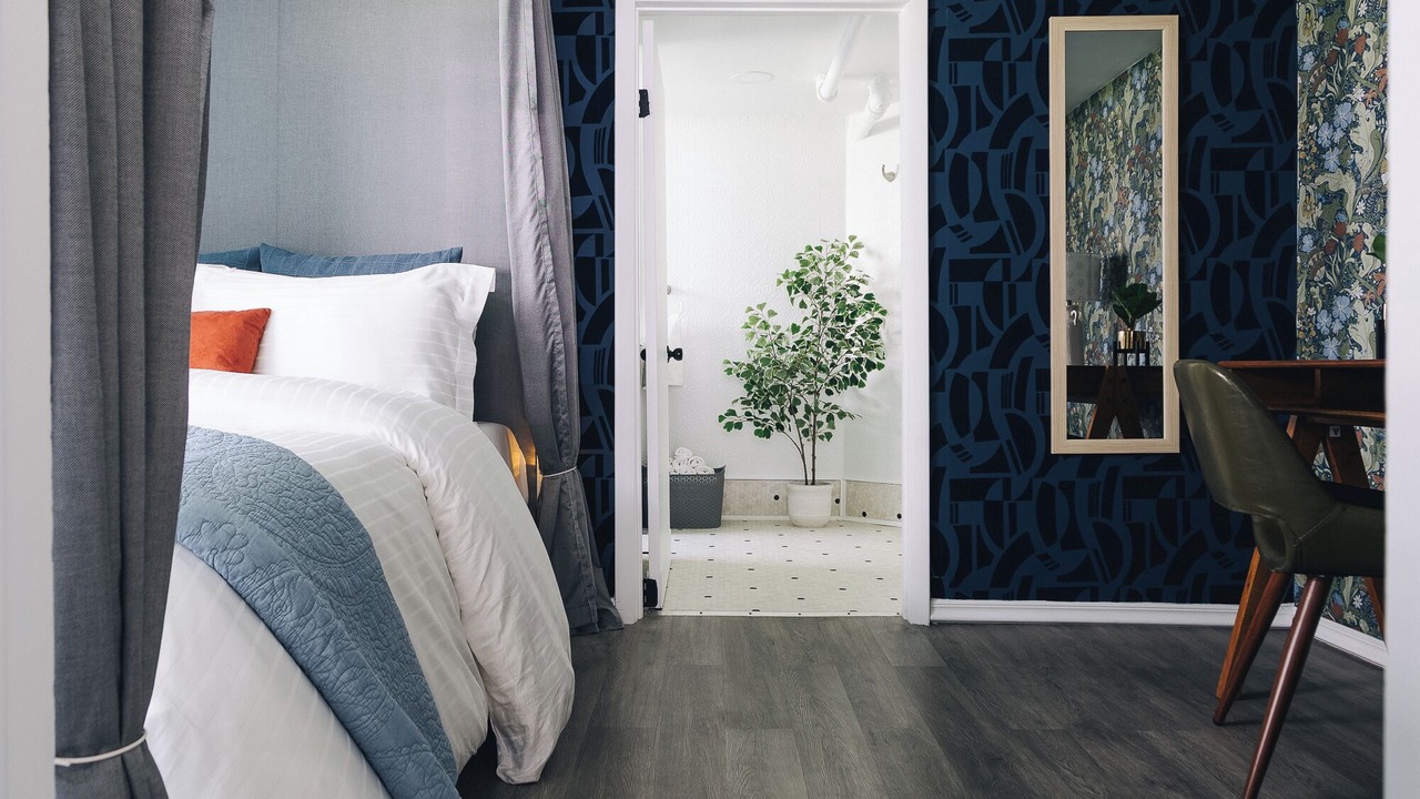 Photo of Bedroom in Irving Park East