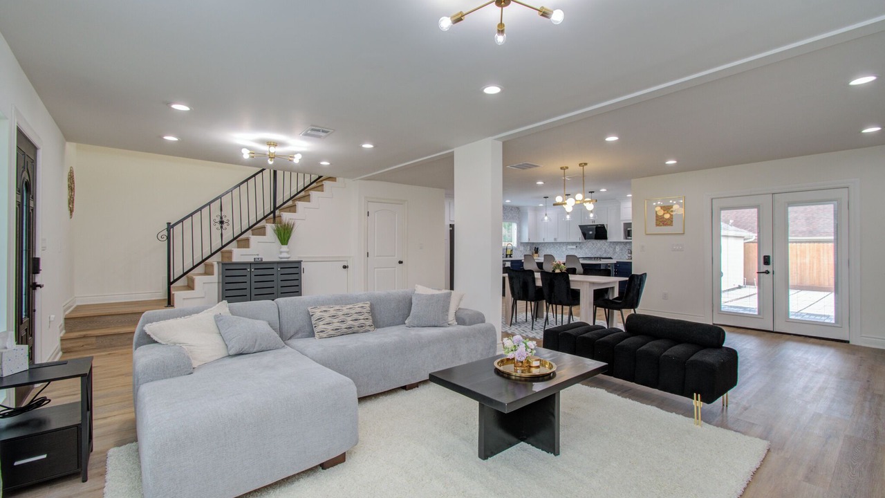 Photo of Livingroom in Riverside Terrace