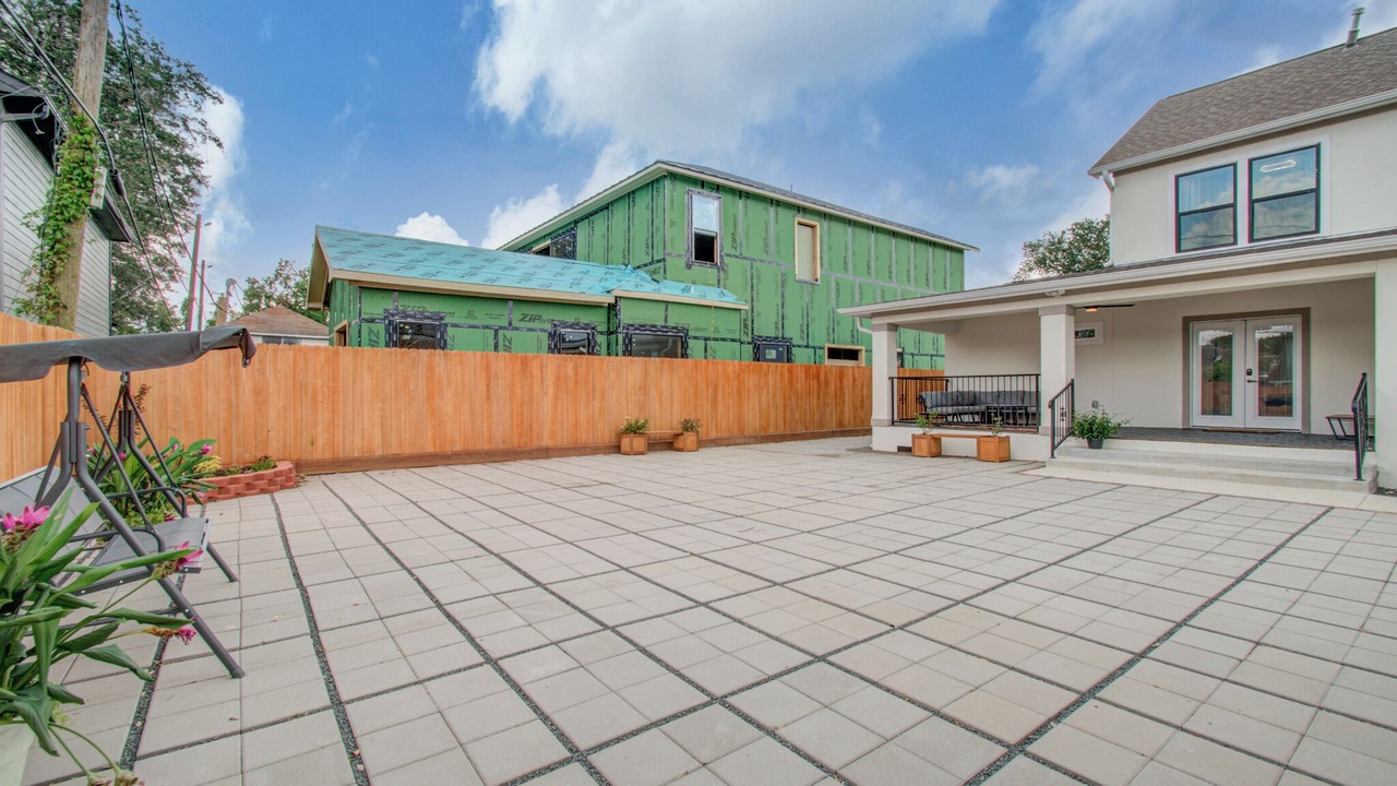 Photo of Patio Balcony in Riverside Terrace