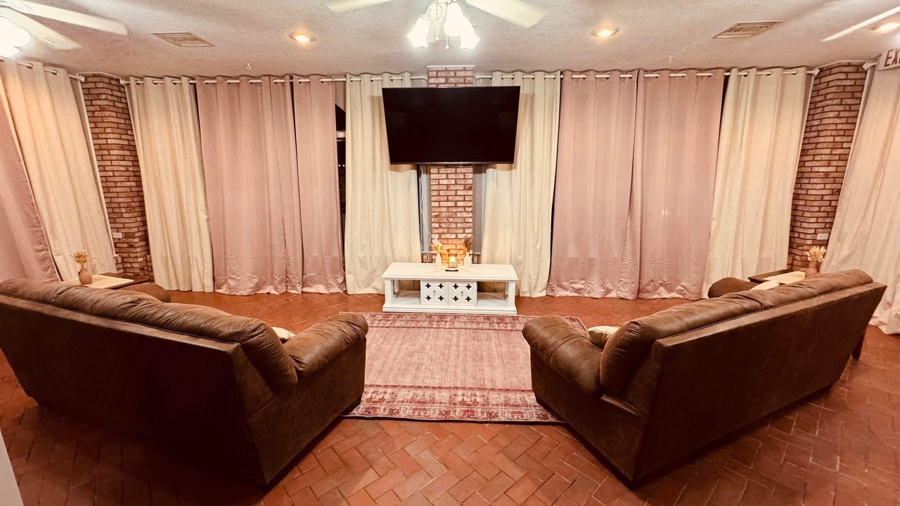 Photo of Livingroom in Mountain View