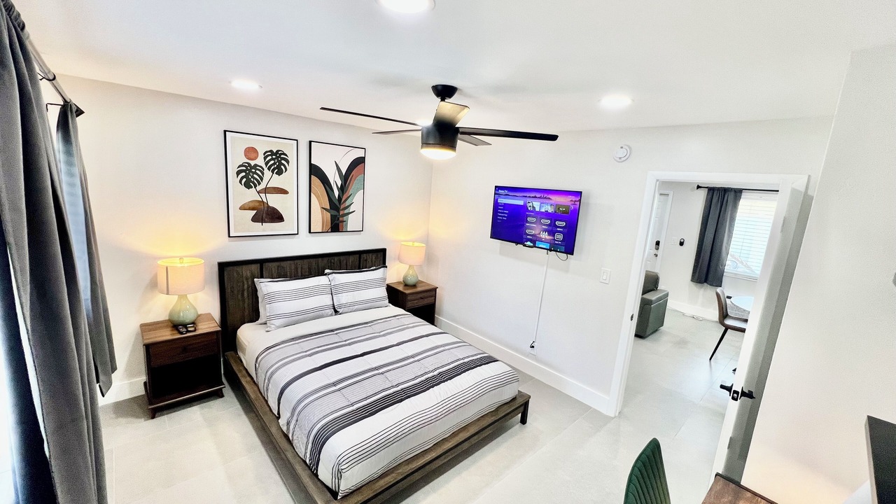 Photo of Bedroom in Lake Ridge
