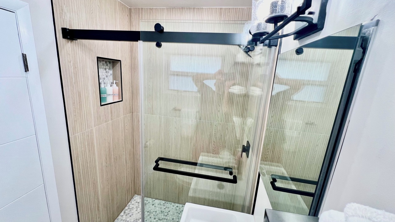 Photo of Bathroom in Lake Ridge