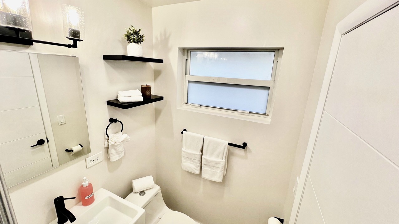 Photo of Bathroom in Lake Ridge