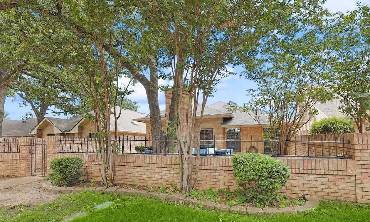 Photo of Outdoor in South Arlington