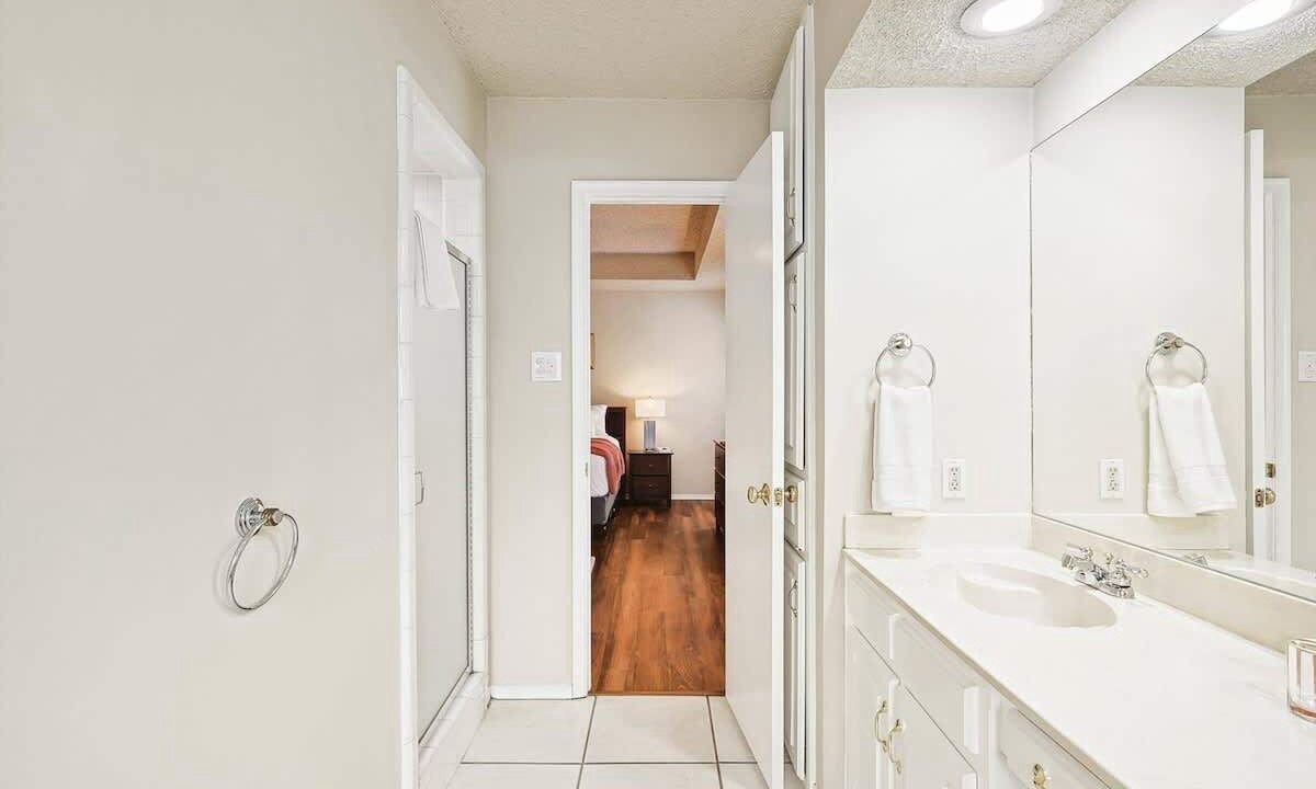 Photo of Bathroom in South Arlington
