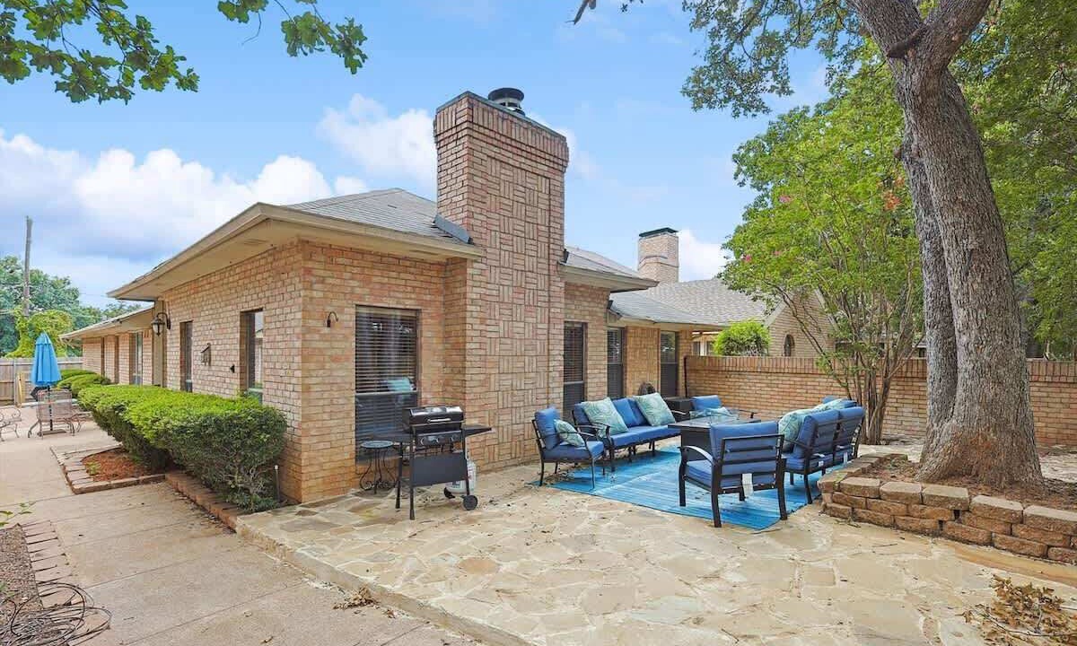 Photo of Outdoor in South Arlington